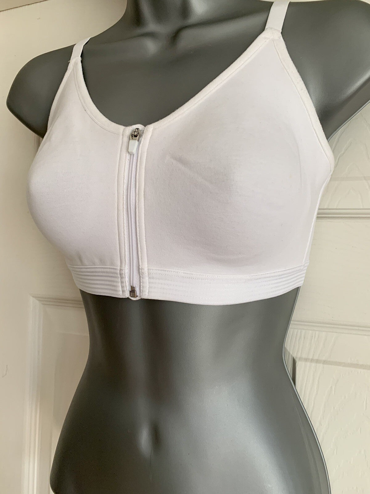 https://i.ebayimg.com/00/s/MTYwMFgxMjAw/z/BMUAAOSwq0JlV2Si/$_57.JPG