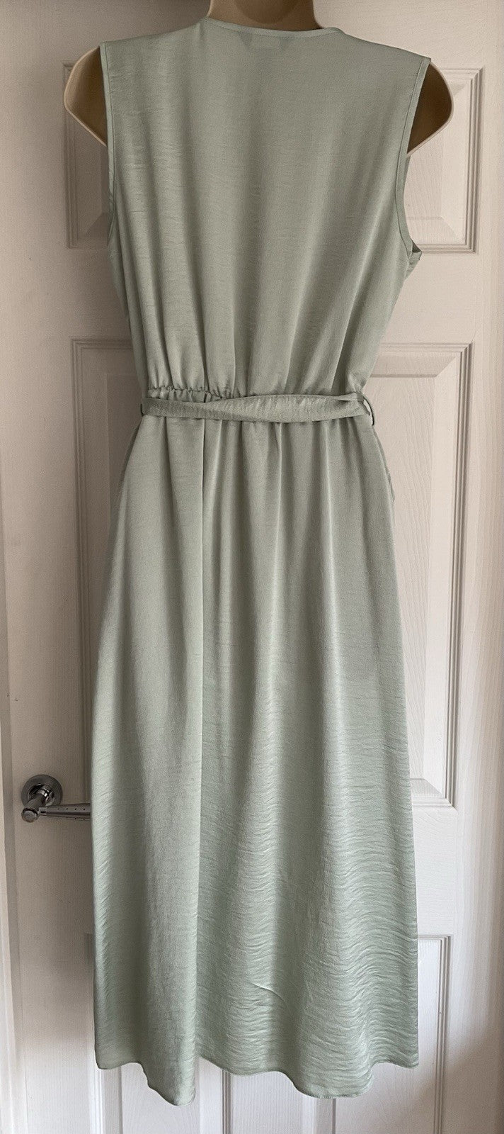 https://i.ebayimg.com/00/s/MTYwMFg3MTI=/z/~NIAAeSwpzNp8NCA/$_57.JPG