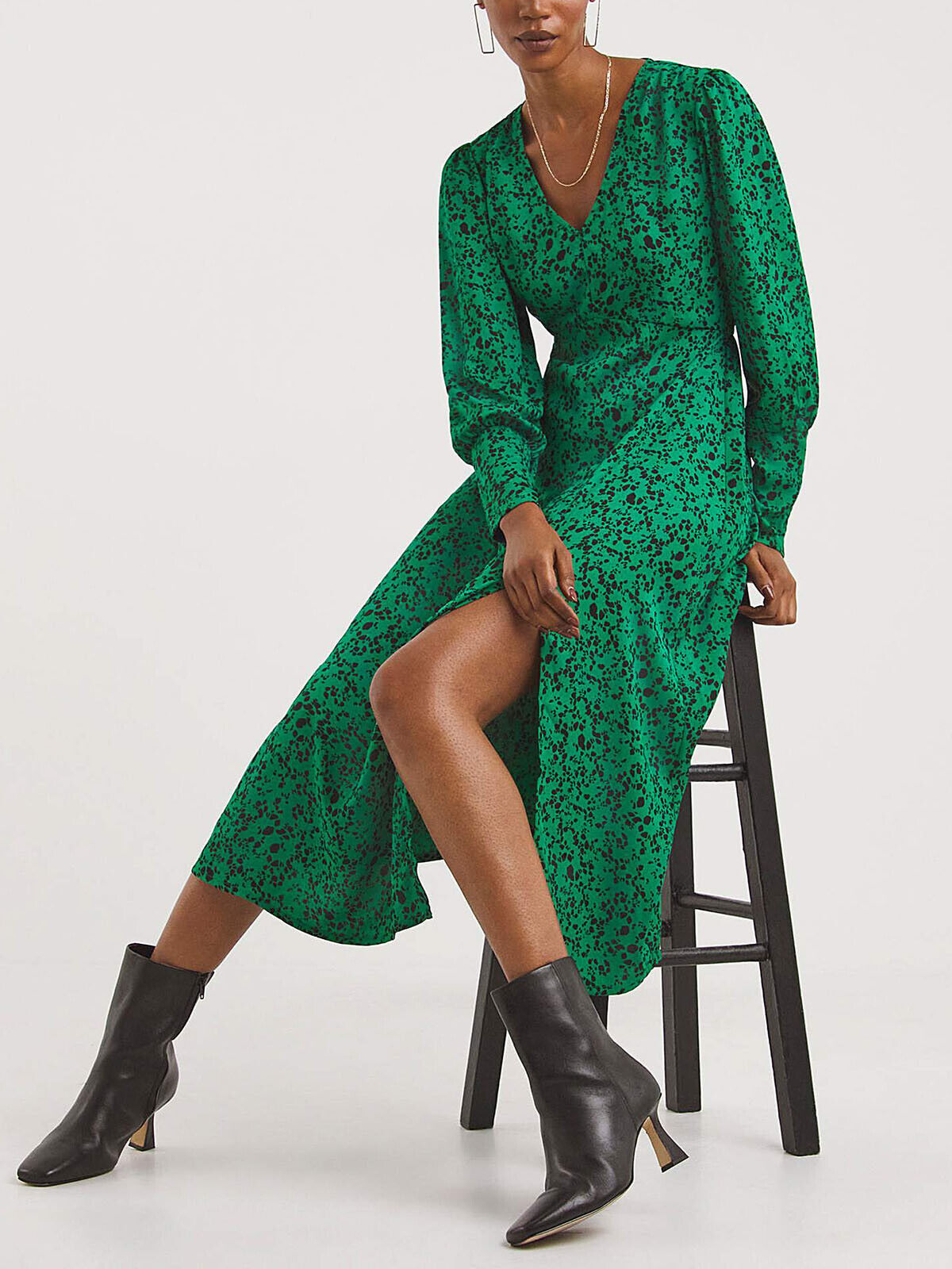 JD Williams Green Printed V-Neck Deep Cuff Split Midi Dress 18 20 24 26 28 30 32