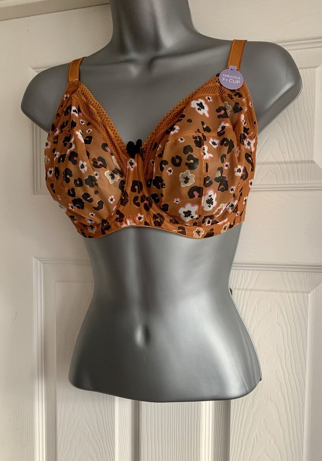 https://i.ebayimg.com/00/s/MTYwMFgxMTE3/z/900AAOSw2d1llWjC/$_57.JPG