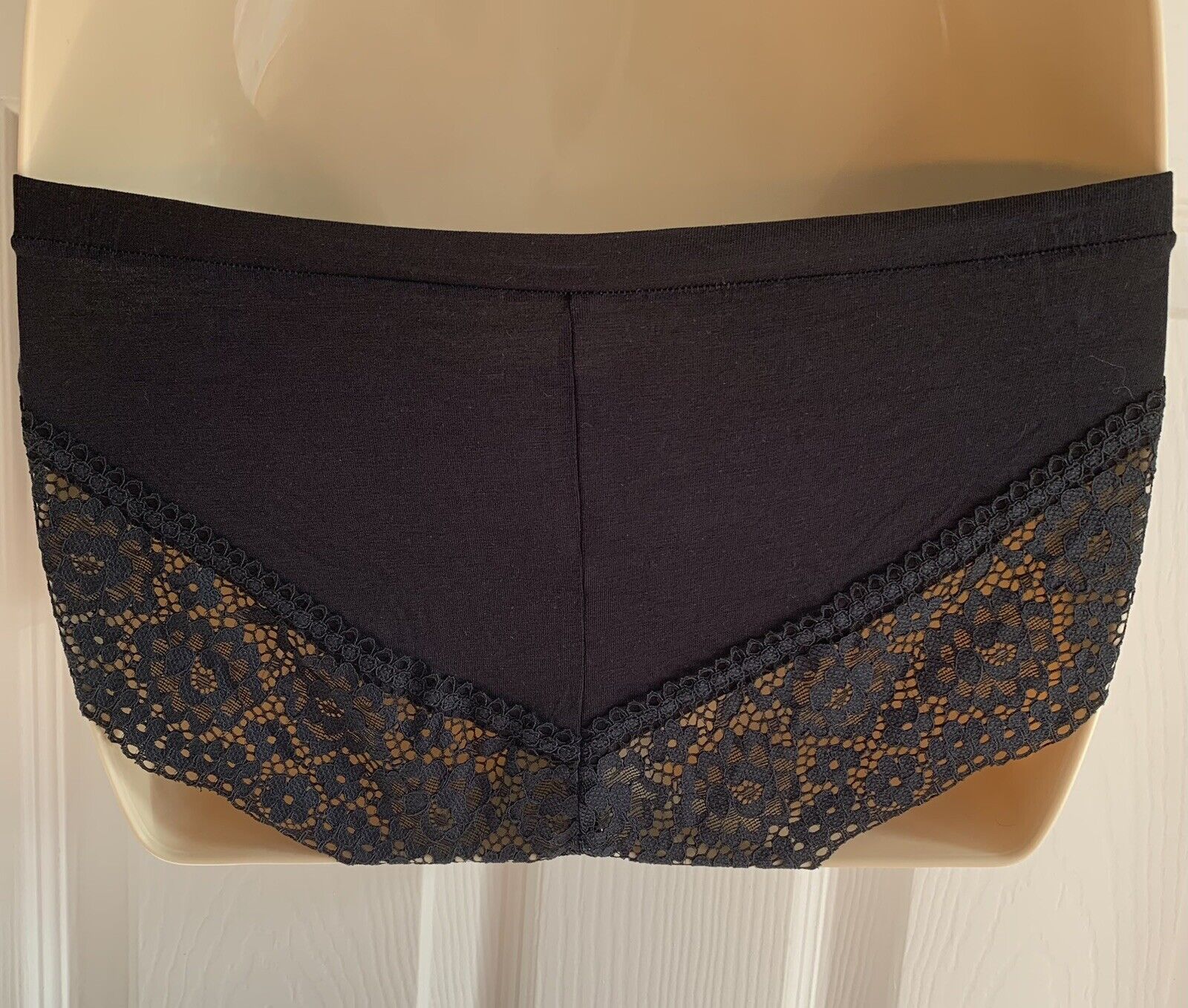 EX M*S Black Cotton Rich Vintage Lace Trim Low Rise Shorts 8, 10, 12, 18, 20, 22