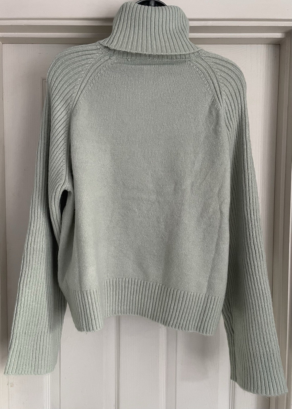 New Look Mint Green Rib Roll Neck Jumper Size Medium RRP £29.997