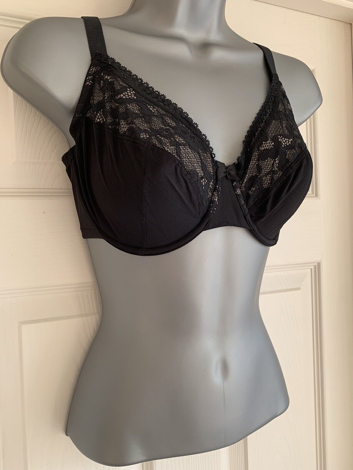 EX Marks & Spencer Underwire Cool Comfort Smoothing Cotton Rich