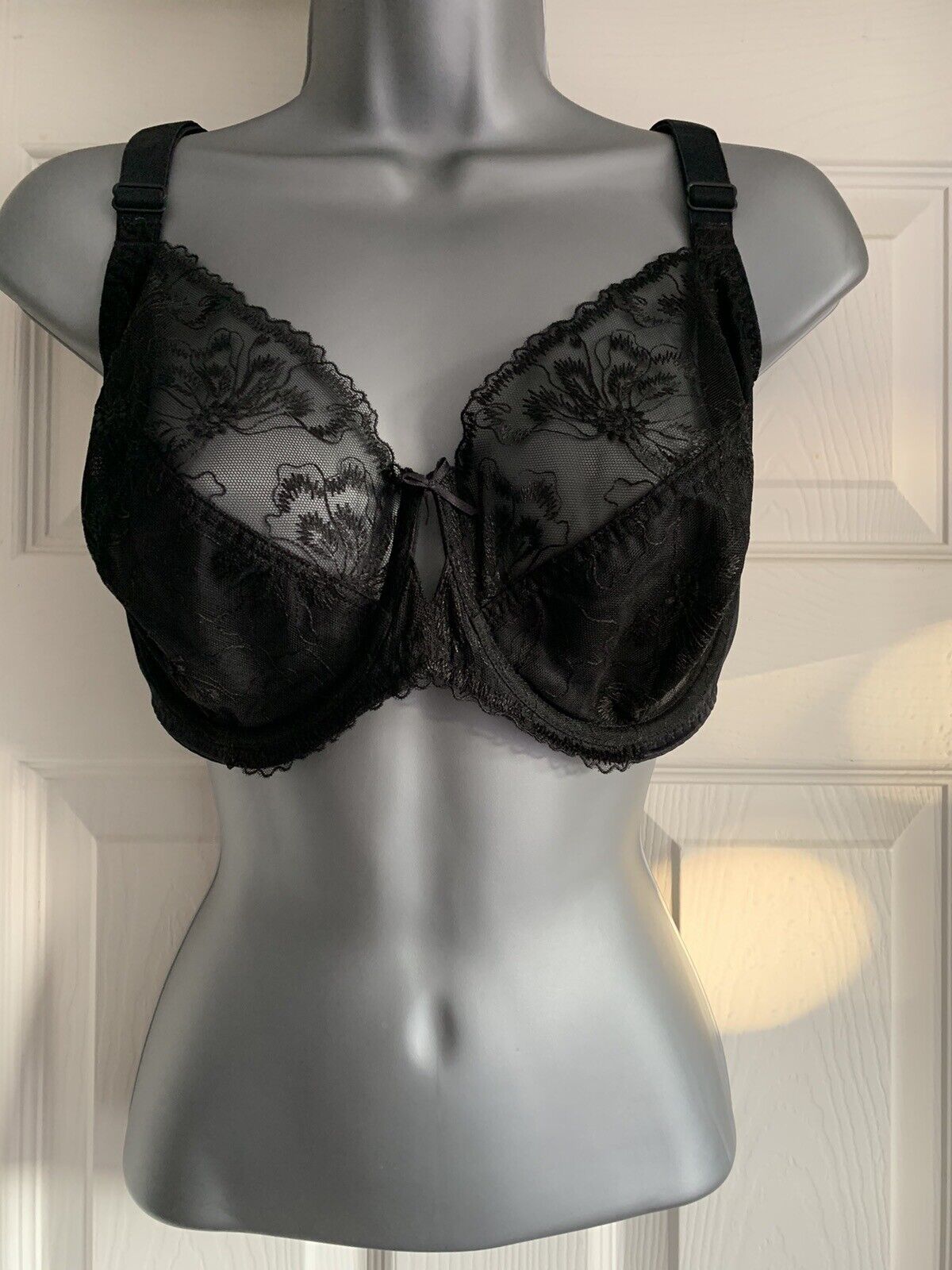 EX GEORGE Black Embroidered Under-Wired Full Cup Bra in Sizes 38F or 42DD