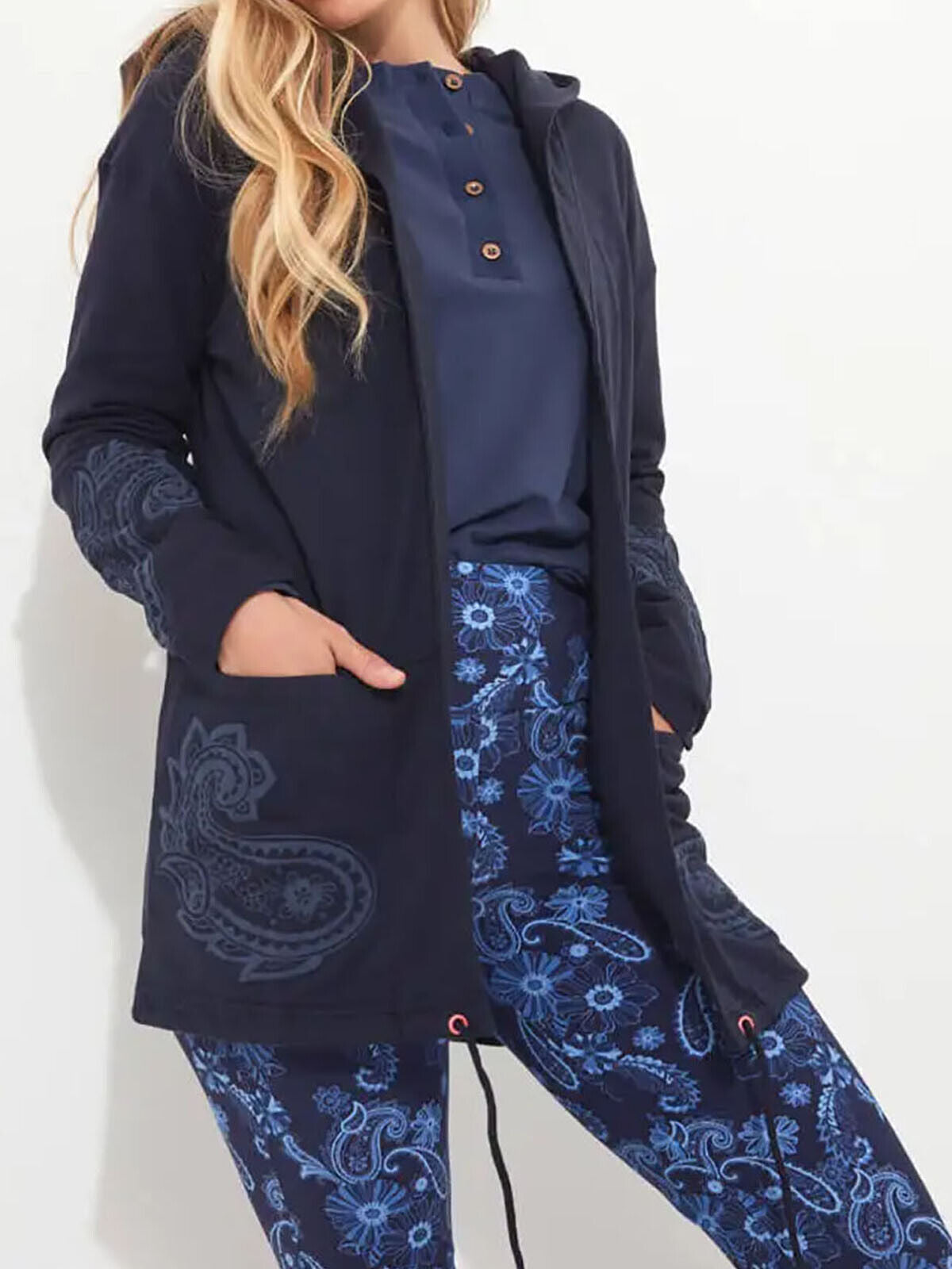 Joe Browns Navy Cosy Longline Hoodie in Sizes 8, 10, 12, 14, 16, 18 RRP £48