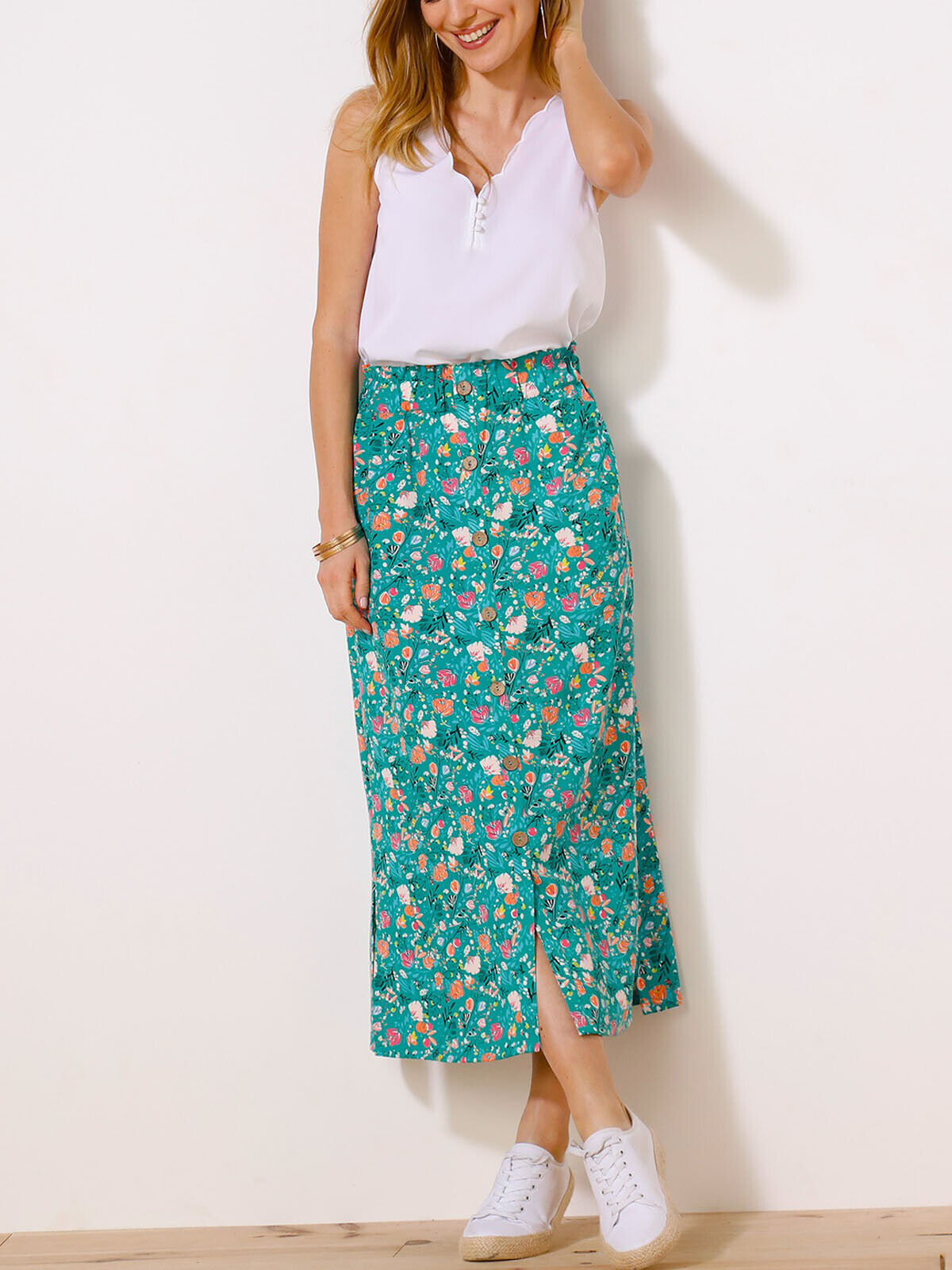 Floral maxi outlet button skirt