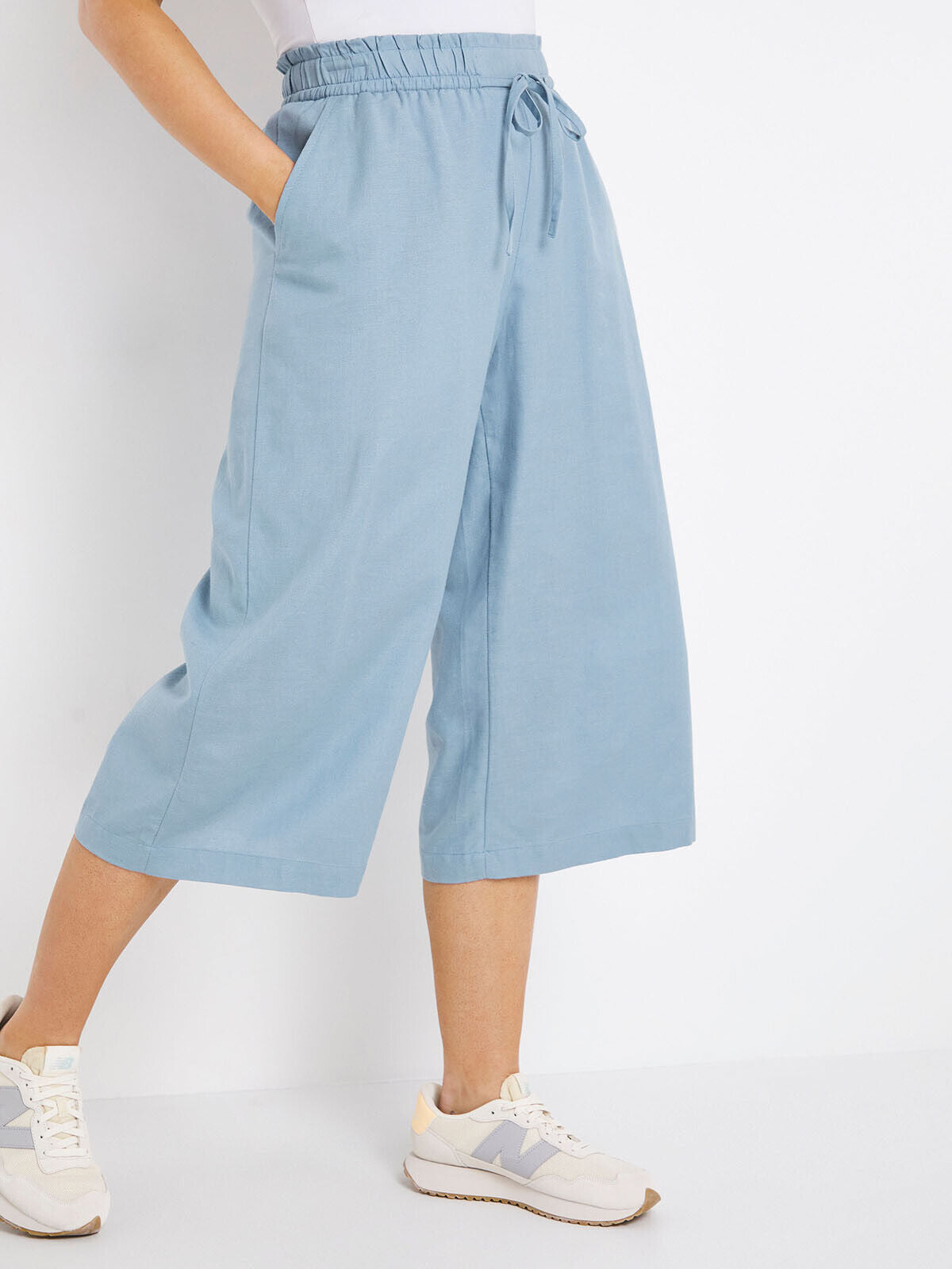 Capsule Blue Pull On Linen Mix Wide Leg Culottes in Sizes 10, 16, 18, 22, 24