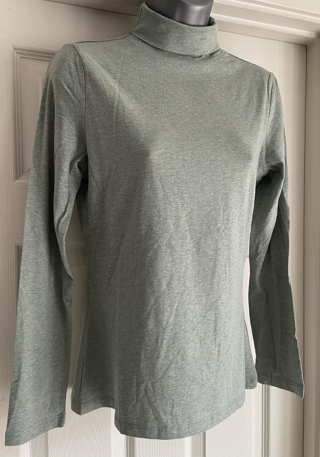 EX Seasalt Pale Green Landing Top Roll Neck Long Sleeve Size 122